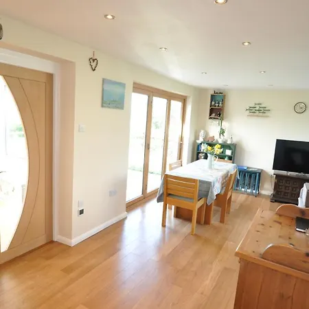 Beautiful Coastal Bungalow, Sennen, Porthcurno,sea * Penzance